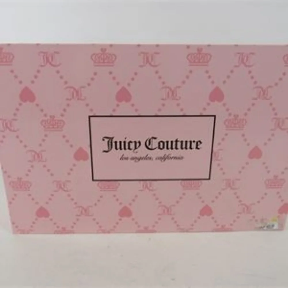 ☆SALE☆ Juicy Couture Flap Crossbody and Heart Pompom Box Set - Picture 5 of 5